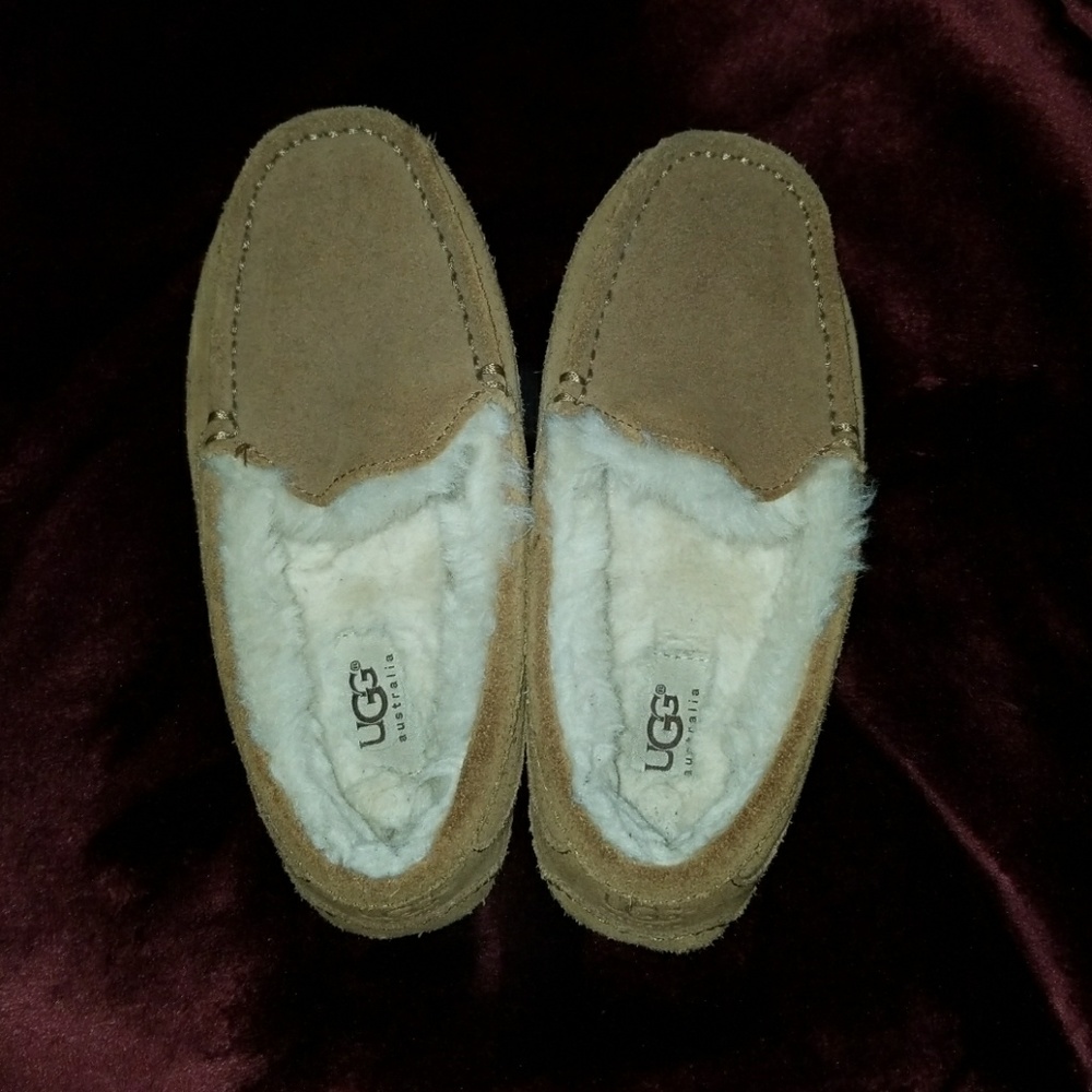 Ugg slipper